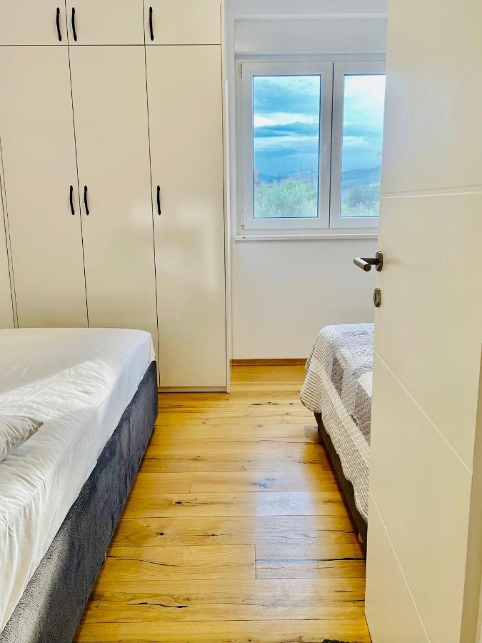 Alida Valli Apartment Kaštela Extérieur photo
