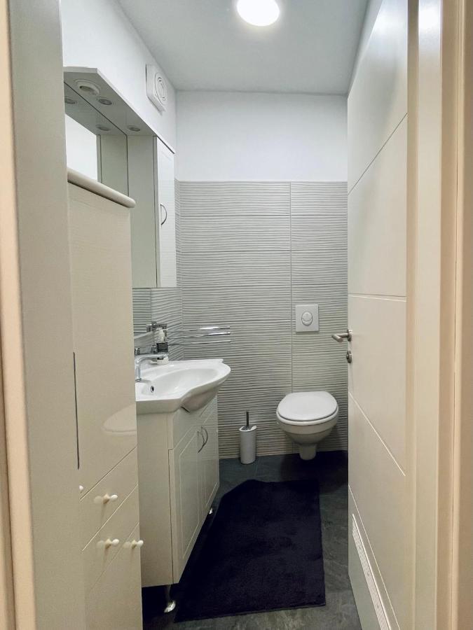 Alida Valli Apartment Kaštela Extérieur photo